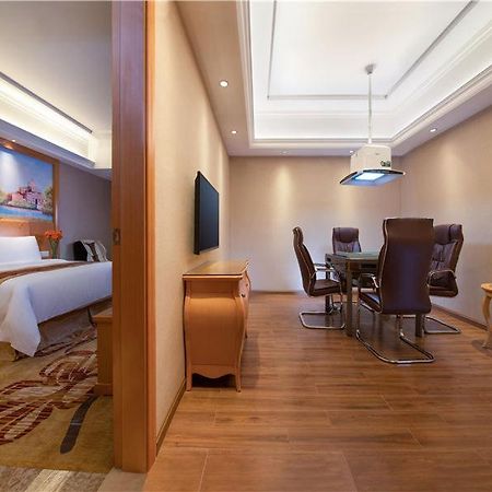 Vienna Hotel Dongguan Shi Buitenkant foto