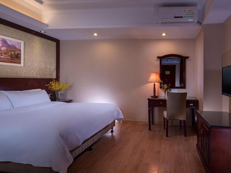 Vienna Hotel Dongguan Shi Buitenkant foto
