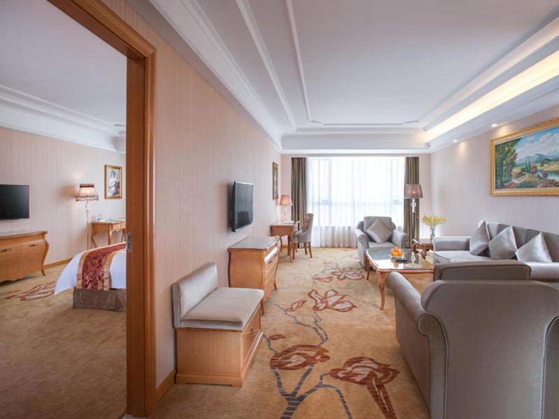 Vienna Hotel Dongguan Shi Buitenkant foto