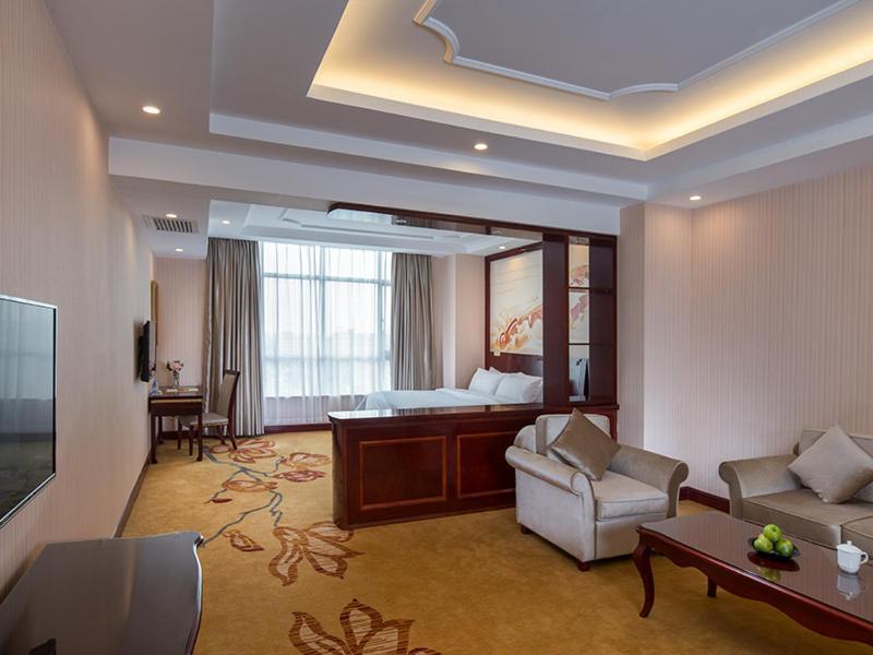 Vienna Hotel Dongguan Shi Buitenkant foto